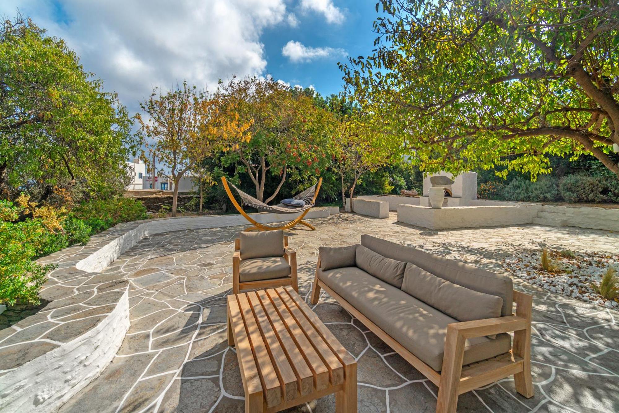 Rabagas Suites Luxury - In The Heart Of Sifnos Аполония Екстериор снимка