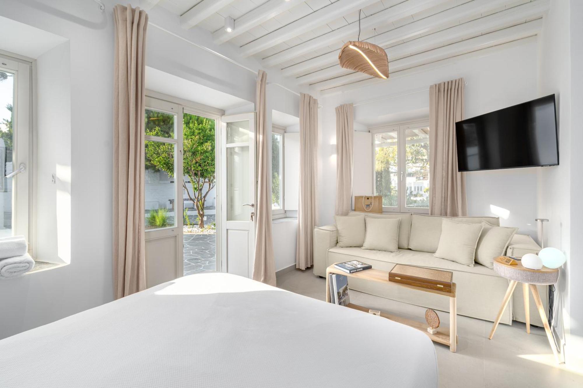 Rabagas Suites Luxury - In The Heart Of Sifnos Аполония Екстериор снимка