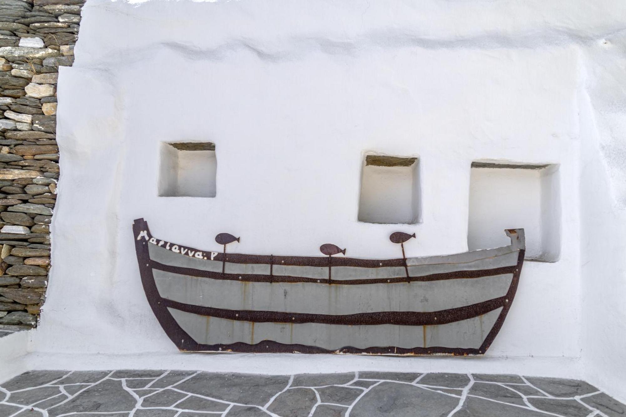 Rabagas Suites Luxury - In The Heart Of Sifnos Аполония Екстериор снимка